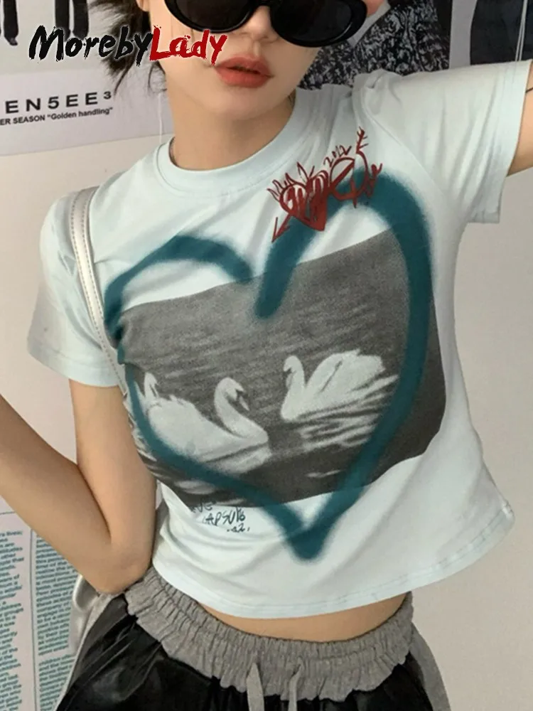 Morebylady Grunge Tops Women Y2k Graphic T Shirts Short Sleeve White Crop Tops Streetwear Korean Style T-shirt Summer Tops 2022
Morebylady Grunge Tops Women Y2k Graphic T Shirts Short Sleeve White Crop Tops Streetwear Korean Style T-shirt Summer Tops 2022