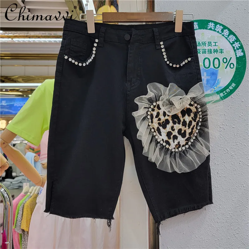 Denim Shorts Women's Breeches 2022 New Summer Fashion Stretch High Waist Slim European Style Diamond Jean Knee-length Pants
Denim Shorts Women's Breeches 2022 New Summer Fashion Stretch High Waist Slim European Style Diamond Jean Knee-length Pants