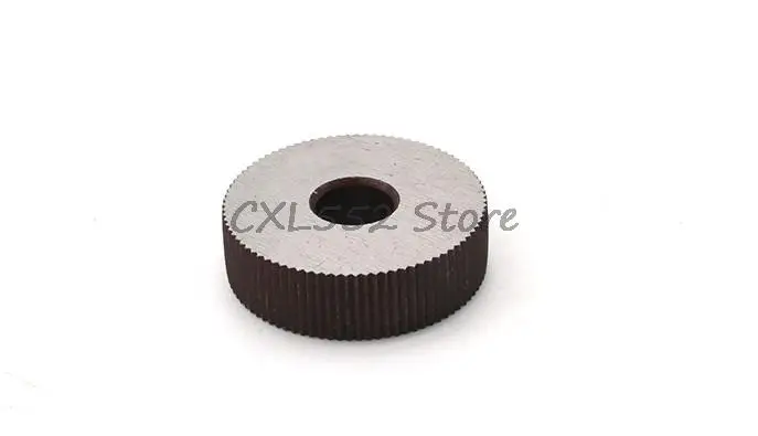 1Pc 0.3 0.4 0.5 0.6 0.8 1.0 1.2 1.5 1.6 1.8 2.0 2.5 3.0mm Pitch Single Straight Coarse Knurl Wheel Knurling Roller Tool 28x8x8mm
1Pc 0.3 0.4 0.5 0.6 0.8 1.0 1.2 1.5 1.6 1.8 2.0 2.5 3.0mm Pitch Single Straight Coarse Knurl Wheel Knurling Roller Tool 28x8x8mm