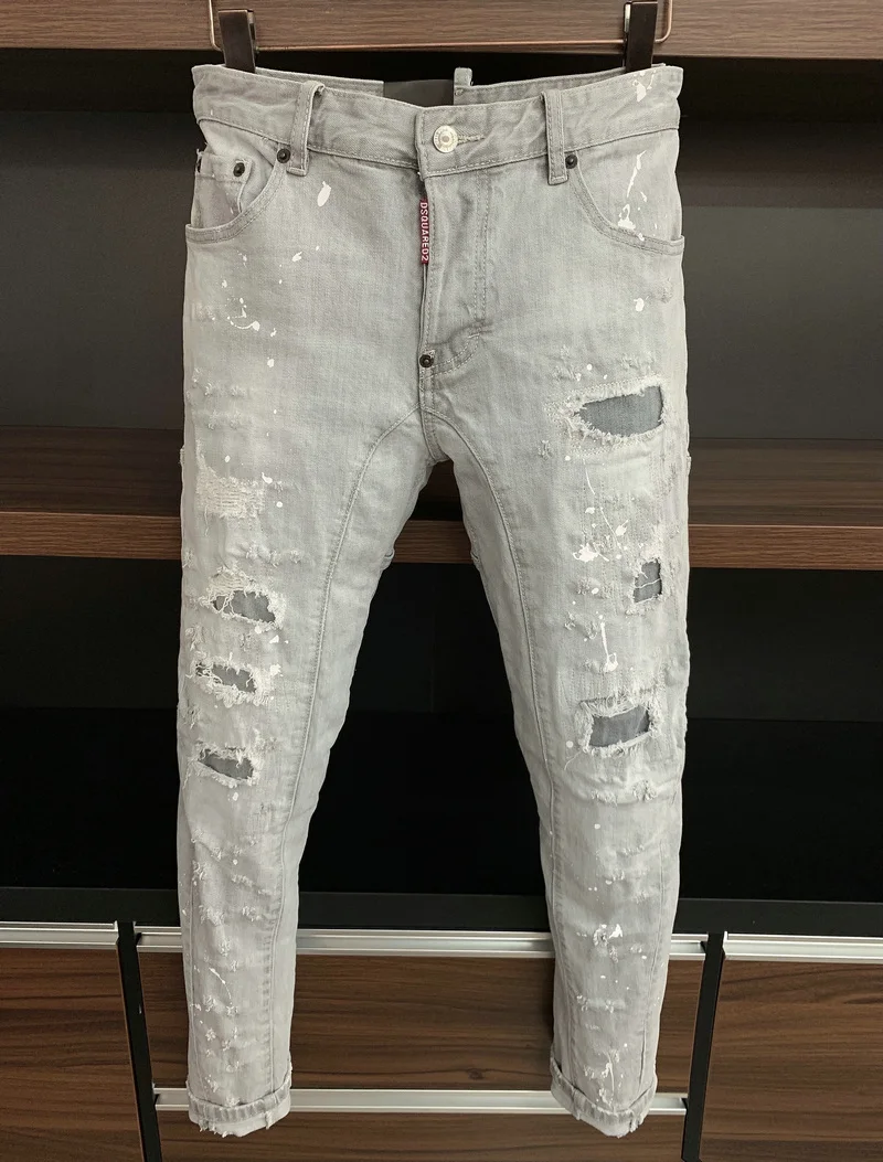 New Men's Dsquared2 Buttons Jeans Ripped For Male Skinny Pants Men's Denim Trousers Top Quality Slim Jeans A229
New Men's Dsquared2 Buttons Jeans Ripped For Male Skinny Pants Men's Denim Trousers Top Quality Slim Jeans A229