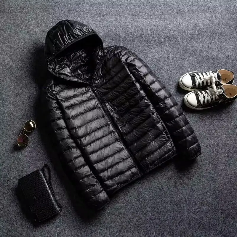 2022 New Men Autumn Winter Down Duck Jacket Casual Stand Collar Ultra Light Parka Coat Portable Outwear Waterproof Outwear
2022 New Men Autumn Winter Down Duck Jacket Casual Stand Collar Ultra Light Parka Coat Portable Outwear Waterproof Outwear