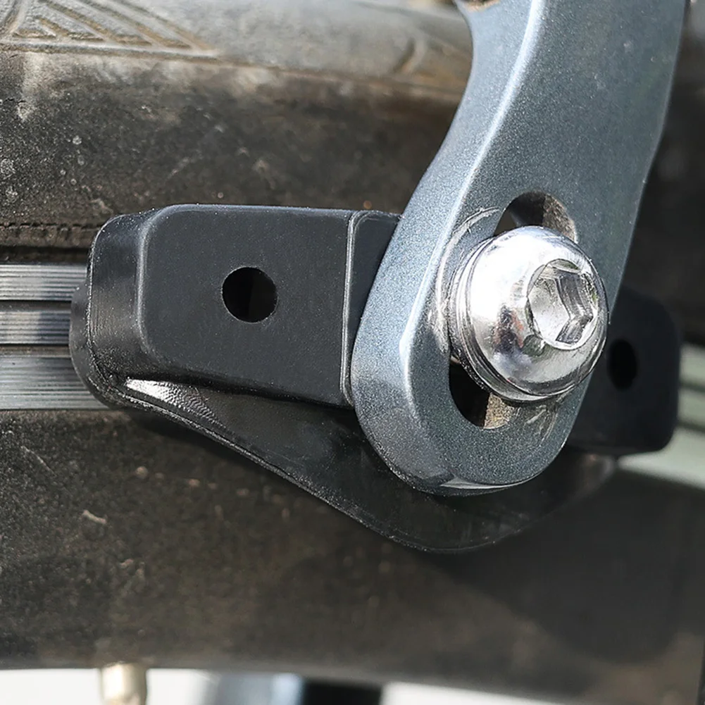 Road Bike V Brake Holder Pads Shoes Blocks Bicycle Silent Brake Pads Replacement Bike Accessories Cycling Parts
Road Bike V Brake Holder Pads Shoes Blocks Bicycle Silent Brake Pads Replacement Bike Accessories Cycling Parts