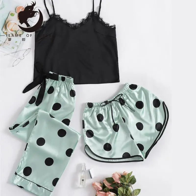 Flame Of Dream New Ice Silk Pajamas Sexy Suspender Vest Shorts Casual Three Piece Set Women's Simulated Silk Home Suit 221460
Flame Of Dream New Ice Silk Pajamas Sexy Suspender Vest Shorts Casual Three Piece Set Women's Simulated Silk Home Suit 221460