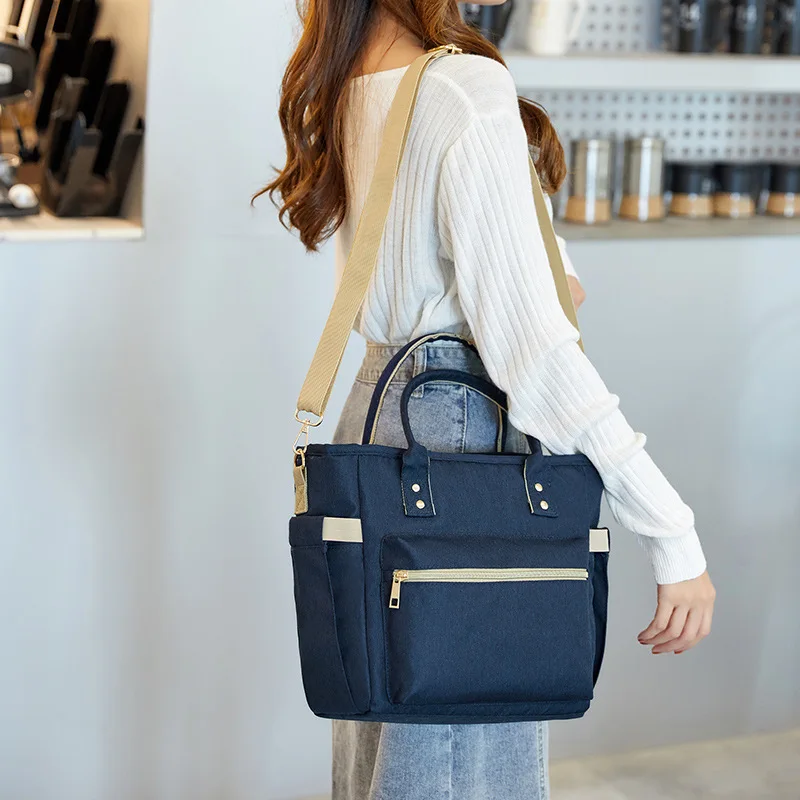 Large Capacity Portable Thermal Lunch Bag Waterproof Oxford Handbag Cooler Tote for Women Picnic Food Container Multifunction 
Large Capacity Portable Thermal Lunch Bag Waterproof Oxford Handbag Cooler Tote for Women Picnic Food Container Multifunction