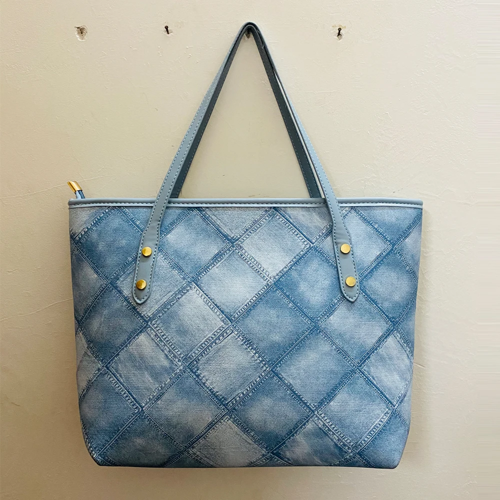 Tote Bag Diamond Lattice Large Capacity Luxury Designer Bags For Women 2023 New Casual Handbags Shopping Shoulder Bags Purses
Tote Bag Diamond Lattice Large Capacity Luxury Designer Bags For Women 2023 New Casual Handbags Shopping Shoulder Bags Purses