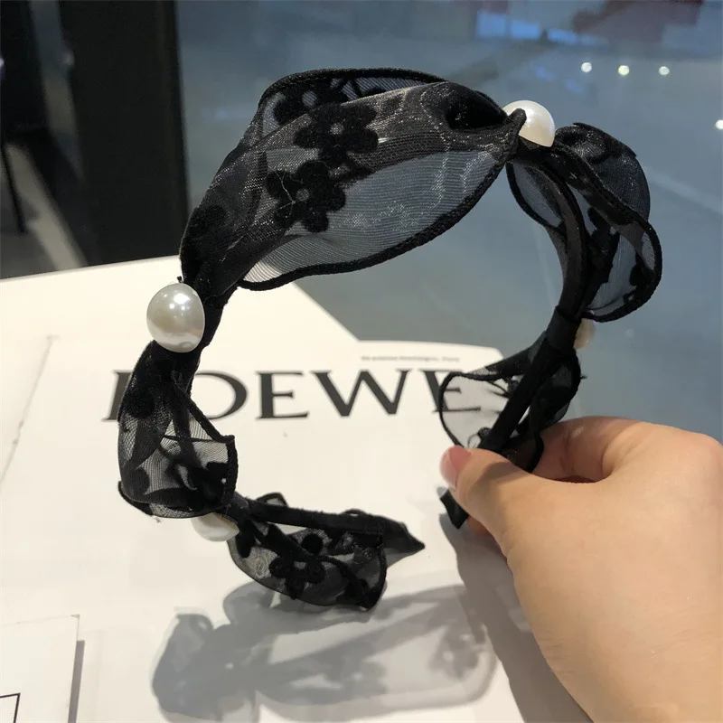 Summer fresh pastoral pearl plum blossom mesh explosive knotted hairbands girl's hair accessories
Summer fresh pastoral pearl plum blossom mesh explosive knotted hairbands girl's hair accessories