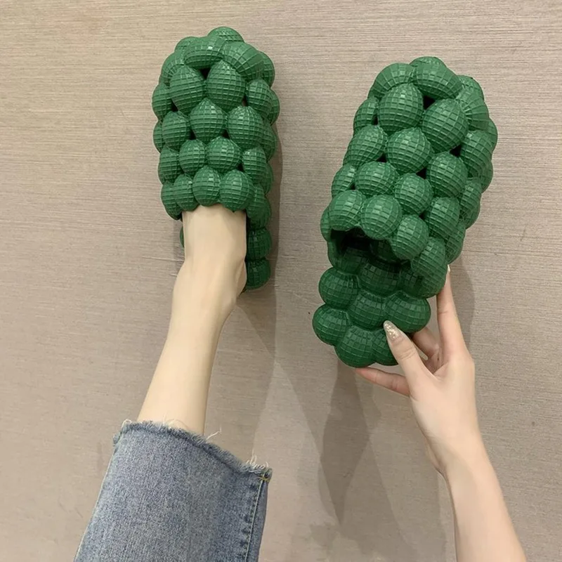 Sandals Woman Summer 2022 Bubble Slippers Women Luxury Shoes Flat Heel Women's Sandals Beach Flip Flops Female Soft Thick Sole
Sandals Woman Summer 2022 Bubble Slippers Women Luxury Shoes Flat Heel Women's Sandals Beach Flip Flops Female Soft Thick Sole