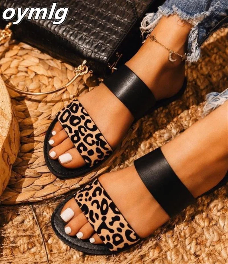 Босоножки женские в сказочном стиле, Новинка лета 2022, женская модная сетчатая обувь на толстом каблуке и Высоком толстом каблуке, римские ту...
Босоножки женские в сказочном стиле, Новинка лета 2022, женская модная сетчатая обувь на толстом каблуке и Высоком толстом каблуке, римские ту...