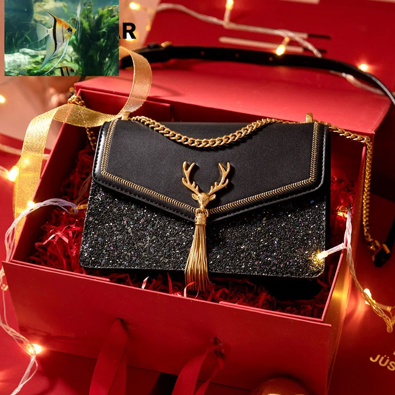 Ossina bag women's 2022 new one shoulder chain women's bag wholesale tassel small square bag women's messenger bag
Ossina bag women's 2022 new one shoulder chain women's bag wholesale tassel small square bag women's messenger bag