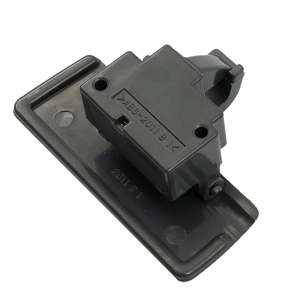 1PC Car Glove Box Lid Handle New PP Plastic Durable 8.6x6x3cm Lock Latch Handle For Suzuki SX4 Swift RW415 RW416 RW420 2006-2012
1PC Car Glove Box Lid Handle New PP Plastic Durable 8.6x6x3cm Lock Latch Handle For Suzuki SX4 Swift RW415 RW416 RW420 2006-2012