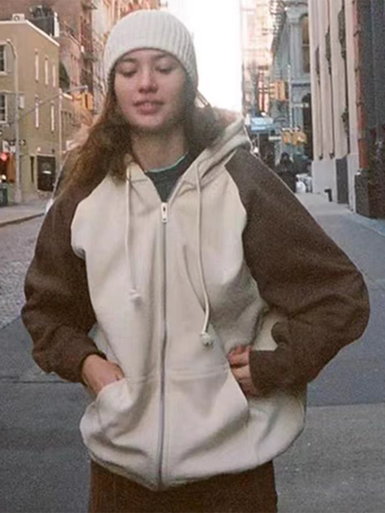 Patchwork Vintage Hoodie Women Hooded Zipper Pocket Long Sleeve Cotton Sweatshirt Autumn Streetwear Y2K Oversize Coat Tops 2022
Patchwork Vintage Hoodie Women Hooded Zipper Pocket Long Sleeve Cotton Sweatshirt Autumn Streetwear Y2K Oversize Coat Tops 2022