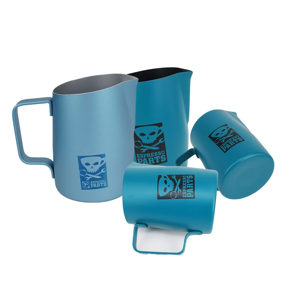420ml/600ml Coffee Frothing Pitcher Cup Frother Jug Coffee Latte Art Accessory 304 Stainless Steel Coffee Latte Mould Pitcher
420ml/600ml Coffee Frothing Pitcher Cup Frother Jug Coffee Latte Art Accessory 304 Stainless Steel Coffee Latte Mould Pitcher