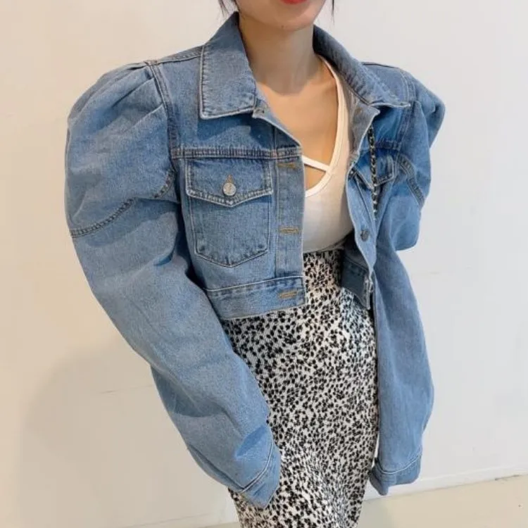 Korea Style Denim Jackets Women 2022 Puff Sleeve With Button Pockets Vintage Coat Spring Streetwear Casual Chic Outwear Female
Korea Style Denim Jackets Women 2022 Puff Sleeve With Button Pockets Vintage Coat Spring Streetwear Casual Chic Outwear Female