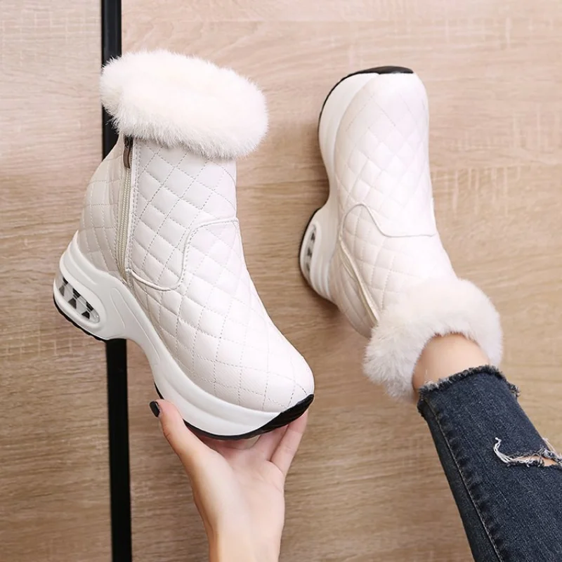 Botines зимние ботинки женские ботильоны теплые Pu плюшевые женские ботинки модные на танкетке увеличивающие рост стельки хлопковые ботинки
Botines зимние ботинки женские ботильоны теплые Pu плюшевые женские ботинки модные на танкетке увеличивающие рост стельки хлопковые ботинки
