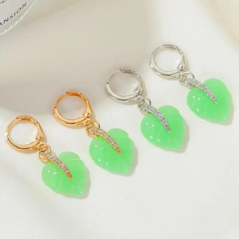Heart Green Leaf Earrings Korean Elegant Crystal Earrings For Women Earing Jewelry Earings Fresh Green Resin Leaf Earring
Heart Green Leaf Earrings Korean Elegant Crystal Earrings For Women Earing Jewelry Earings Fresh Green Resin Leaf Earring