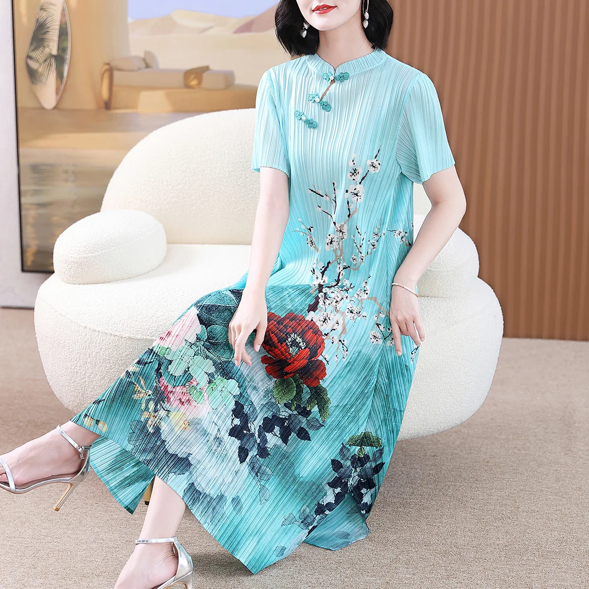 Женское плиссированное платье в стиле ретро, большие размеры, новинка 2023 
Женское плиссированное платье в стиле ретро, большие размеры, новинка 2023