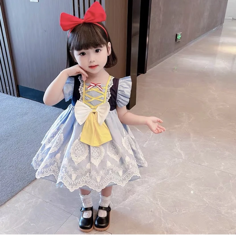 NEW Castle Snow White Dress Lolita Children's Skirt Lace Pink Bow puff Sleeve Lovely Dress One-piece Skirt Headband
NEW Castle Snow White Dress Lolita Children's Skirt Lace Pink Bow puff Sleeve Lovely Dress One-piece Skirt Headband