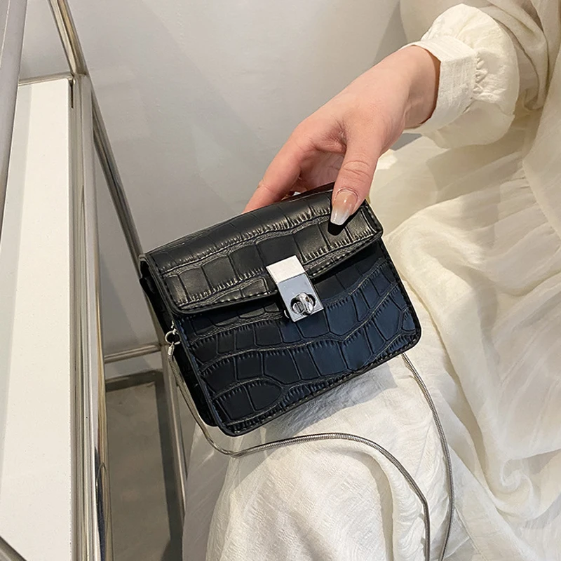 Pu Leather Crossbody Bags for Women Fashion Female Bag Crocodile Pattern Handbag Mini Women's Bag 2022 Trend Luxury Woman
Pu Leather Crossbody Bags for Women Fashion Female Bag Crocodile Pattern Handbag Mini Women's Bag 2022 Trend Luxury Woman