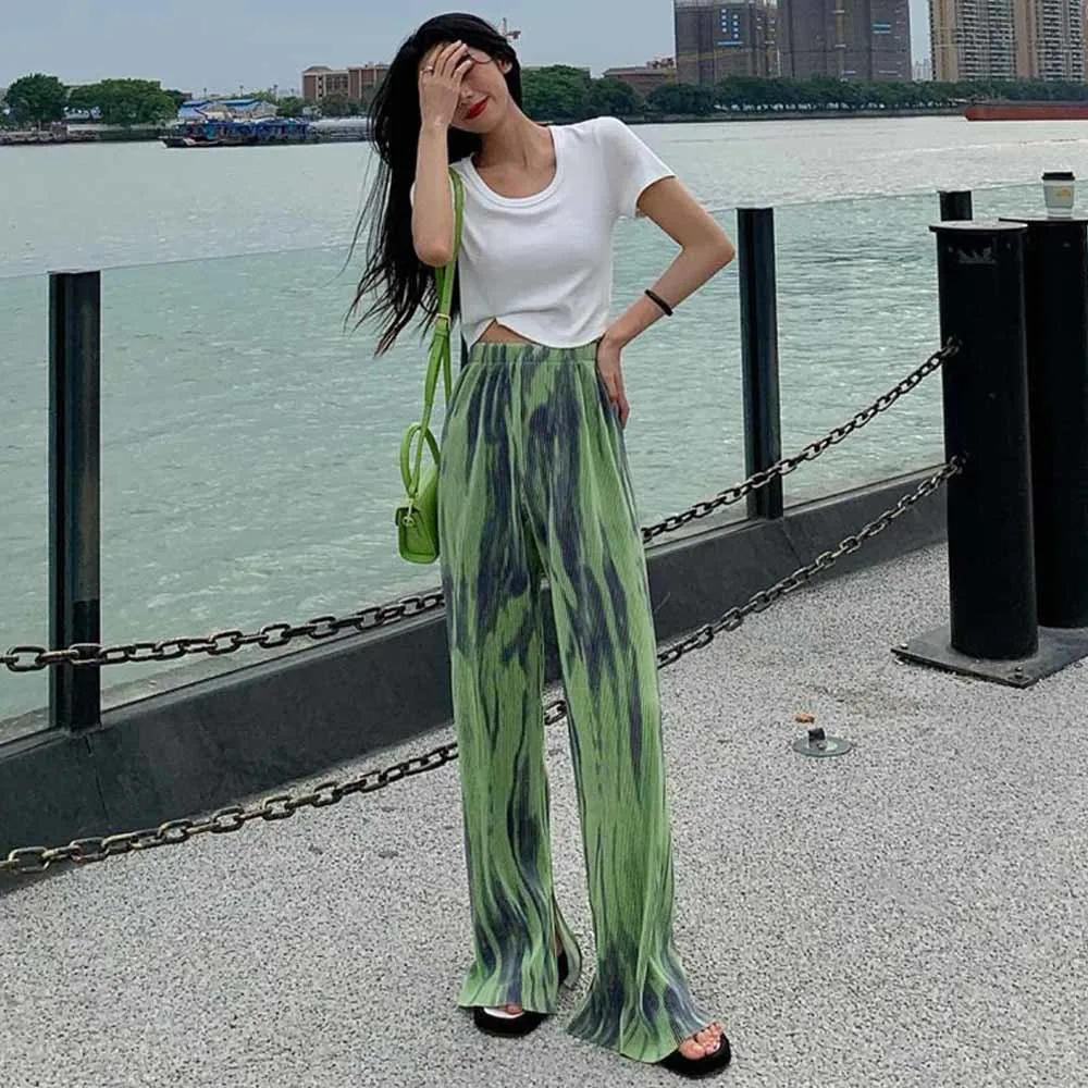 Women Summer Pleated Wide Leg Pants High Waist Painting Printed Tie Dye Loose Fit Streetwear Satin Long Pants Casual Trousers
Women Summer Pleated Wide Leg Pants High Waist Painting Printed Tie Dye Loose Fit Streetwear Satin Long Pants Casual Trousers