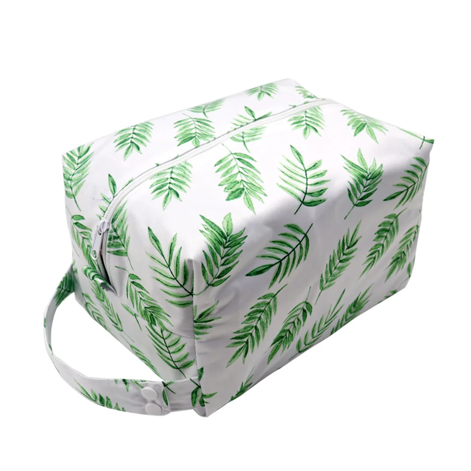 Cloth Diaper Pod Large-capacity Reusable Diaper Pods Baby Diaper Bag Handbags Diaper Organizer Stroller Nappy Wet Bag Mom Supply
Cloth Diaper Pod Large-capacity Reusable Diaper Pods Baby Diaper Bag Handbags Diaper Organizer Stroller Nappy Wet Bag Mom Supply