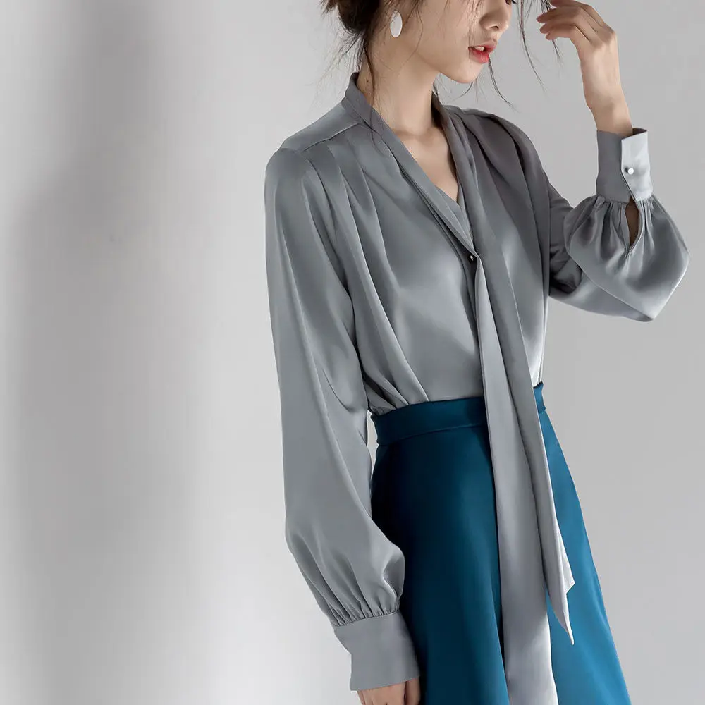 2022 Spring Fashion Korean Tops Satin Chiffon Blouse Women Loose Long Sleeve Shirt White Black Office Lady Clothes with Tie
2022 Spring Fashion Korean Tops Satin Chiffon Blouse Women Loose Long Sleeve Shirt White Black Office Lady Clothes with Tie