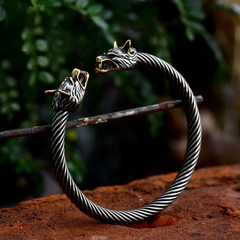 Vintage Fashion Viking Double Wolf Head Men's Bracelet 316L Stainless Steel Punk Animal Bracelets Amulet Jewelry Gifts Wholesale
Vintage Fashion Viking Double Wolf Head Men's Bracelet 316L Stainless Steel Punk Animal Bracelets Amulet Jewelry Gifts Wholesale