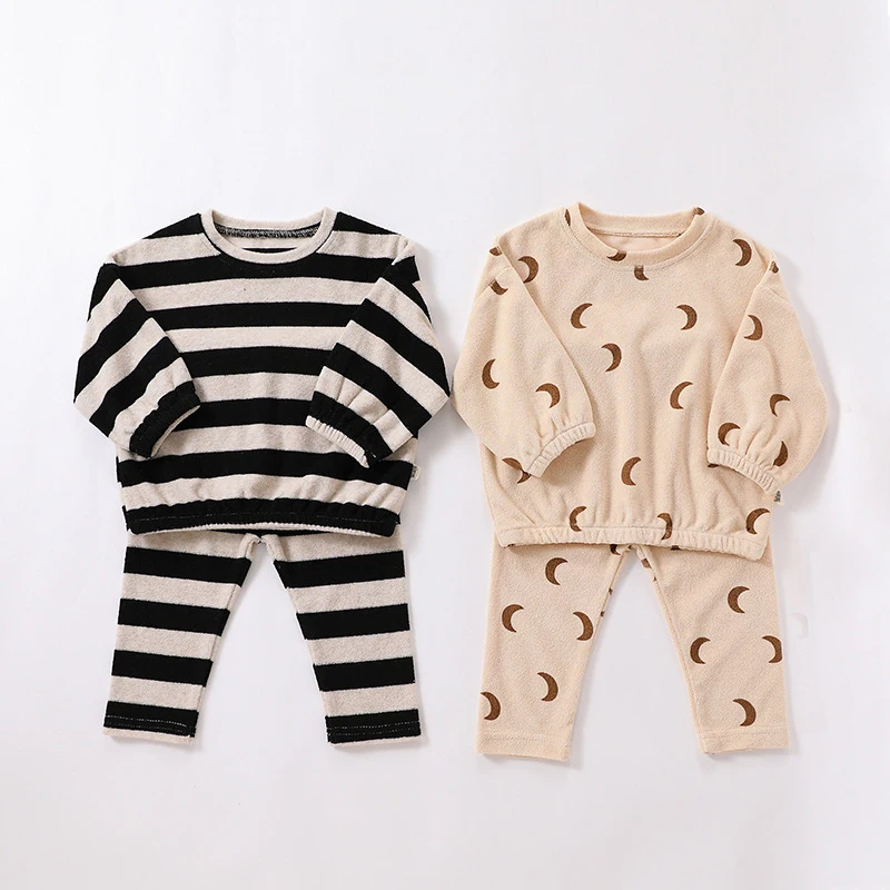 2Pcs Autumn Infant Kids Clothes Set Fashion European And American Boys Girls Printed Striped Baby Loose Casual Clothing Suits
2Pcs Autumn Infant Kids Clothes Set Fashion European And American Boys Girls Printed Striped Baby Loose Casual Clothing Suits