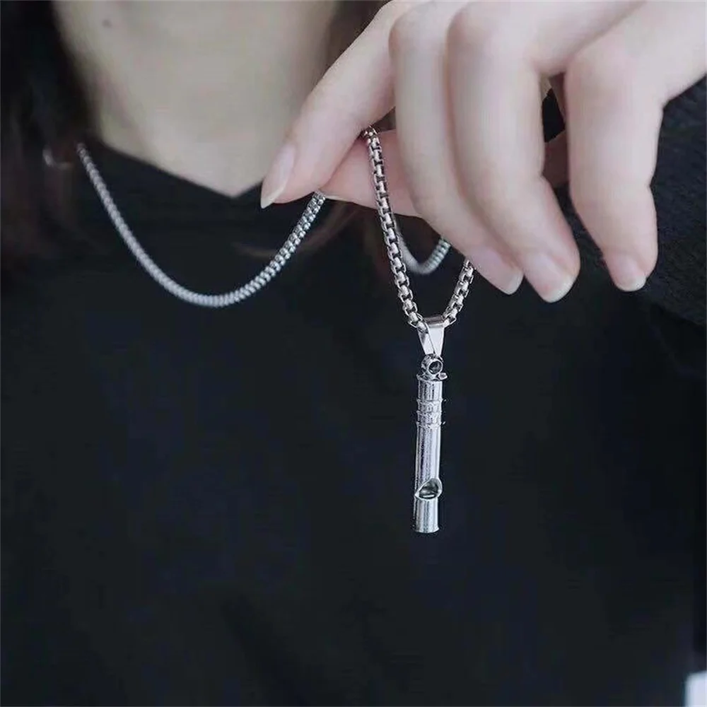 Whistle Necklace simple ins flute can blow sweater chain men and women hip hop personality Pendant
Whistle Necklace simple ins flute can blow sweater chain men and women hip hop personality Pendant