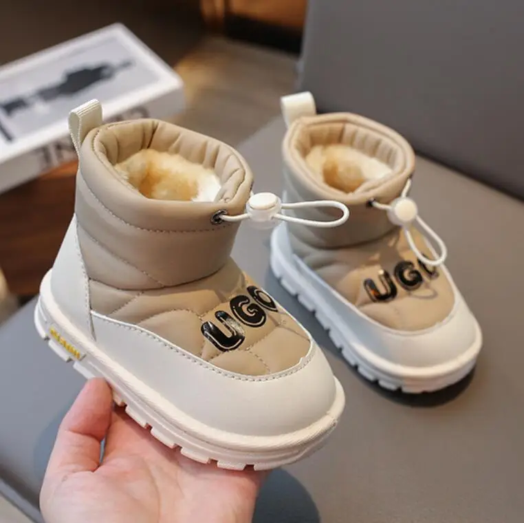 Ботильоны детские кожаные водонепроницаемые, модные плюшевые теплые лыжные ботинки, повседневная спортивная обувь, кроссовки 
Ботильоны детские кожаные водонепроницаемые, модные плюшевые теплые лыжные ботинки, повседневная спортивная обувь, кроссовки