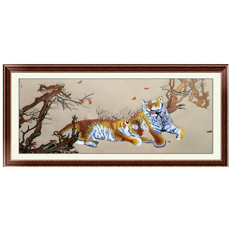 Suzhou embroidery double tiger picture mural living room study dining room interior decoration painting embroidery gift painting
Suzhou embroidery double tiger picture mural living room study dining room interior decoration painting embroidery gift painting