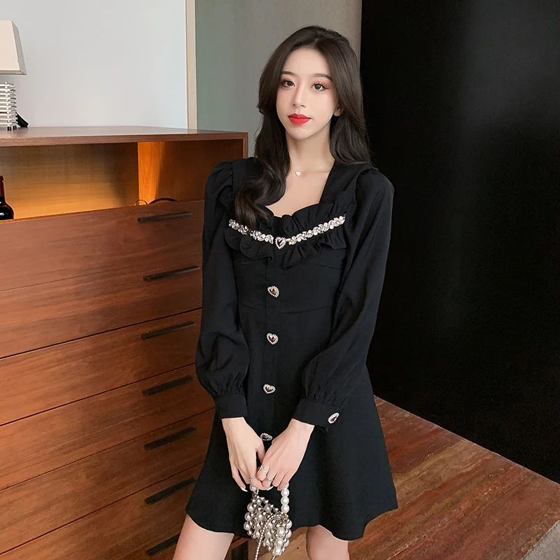 COIGARSAM женское цельное корейское платье Весна 2023 новые черные платья во французском стиле с высокой талией и стразами 
COIGARSAM женское цельное корейское платье Весна 2023 новые черные платья во французском стиле с высокой талией и стразами