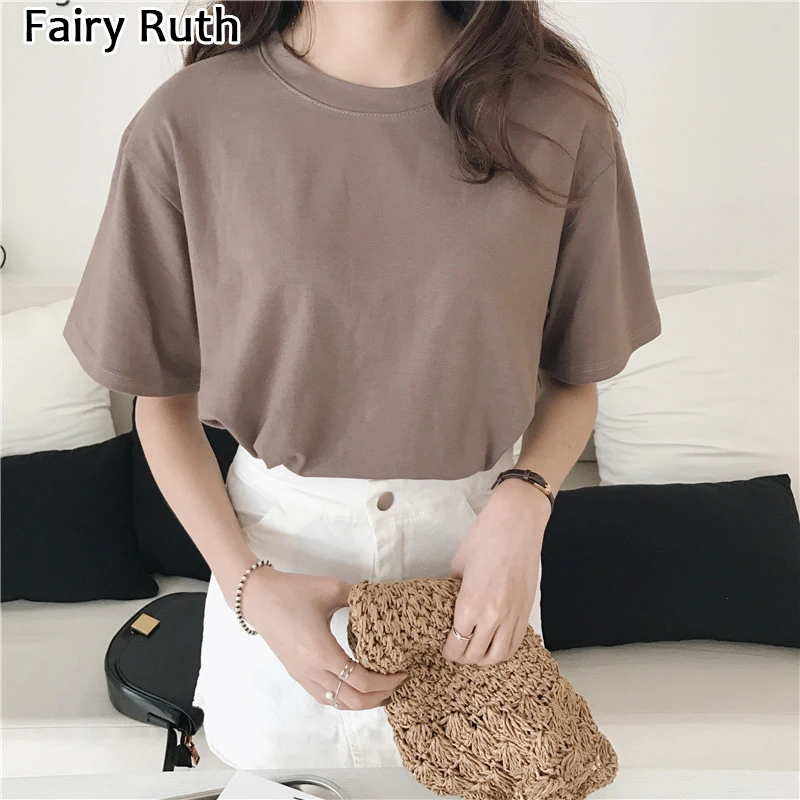 Cotton Soft Basic T-Shirt Women 2022 Summer New Oversized Casual Solid Tee Female Loose Short Sleeve Simple Tops Harajuku
Cotton Soft Basic T-Shirt Women 2022 Summer New Oversized Casual Solid Tee Female Loose Short Sleeve Simple Tops Harajuku