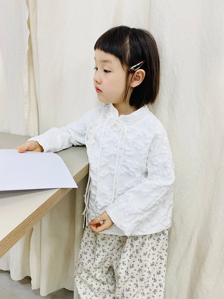 Imakokoni original design Chinese round neck long sleeve Pullover T-shirt children's lace up jacquard children's Shirt Top
Imakokoni original design Chinese round neck long sleeve Pullover T-shirt children's lace up jacquard children's Shirt Top