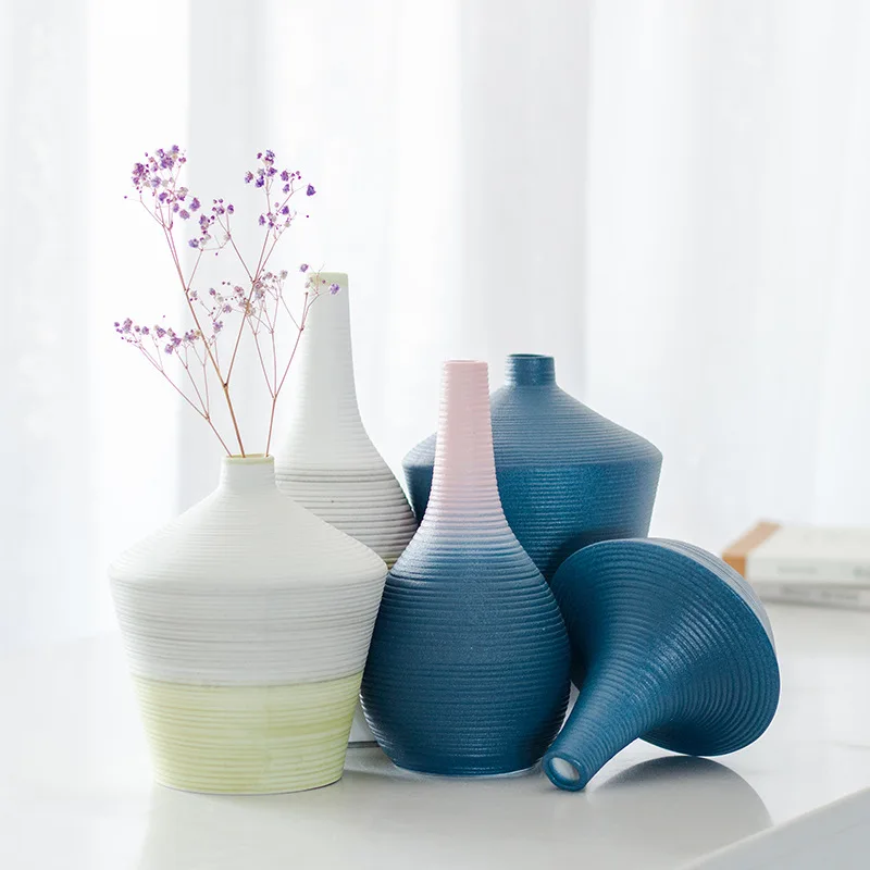 Simple modern advanced blue powder gradient striped vase home living room flower arrangement hydroponic porch ornaments
Simple modern advanced blue powder gradient striped vase home living room flower arrangement hydroponic porch ornaments