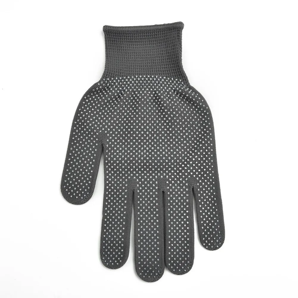 2Pcs Ice Silk Non-Slip Motorcycle Racing Gloves Breathable Outdoor Sports Riding Touch Screen Glove Anti-UV Protective Equipment
2Pcs Ice Silk Non-Slip Motorcycle Racing Gloves Breathable Outdoor Sports Riding Touch Screen Glove Anti-UV Protective Equipment