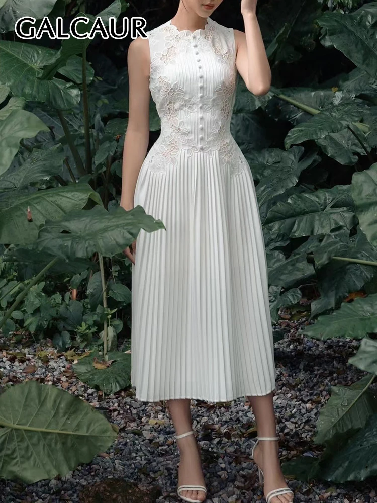 GALCAUR Embroidery Pleated Dresses For Women Round Neck Sleeveless Off Shoulder High Waist Tunic A Line Elegant Dress Female New
GALCAUR Embroidery Pleated Dresses For Women Round Neck Sleeveless Off Shoulder High Waist Tunic A Line Elegant Dress Female New