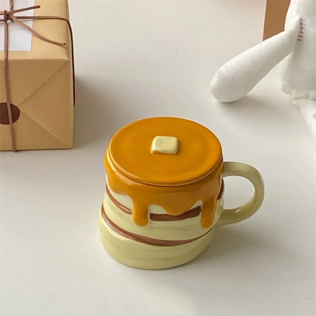 300ml Creative Kawaii Cute Honey Coffee Cup with Lid Muffin Shape Underglaze Ceramic Mug Perfect Birthday Gift for Kid Woman
300ml Creative Kawaii Cute Honey Coffee Cup with Lid Muffin Shape Underglaze Ceramic Mug Perfect Birthday Gift for Kid Woman