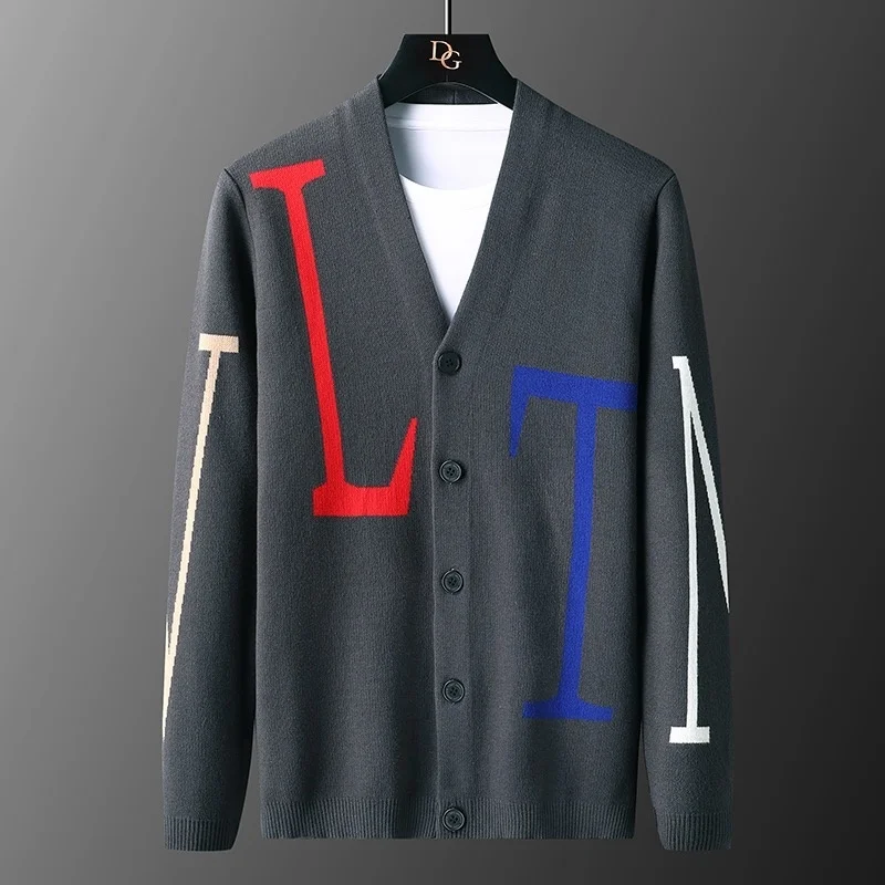 quality High fashion letter printing knitted cardigan for men 2023 autumn Korean new fashion casual sweater coat men
quality High fashion letter printing knitted cardigan for men 2023 autumn Korean new fashion casual sweater coat men