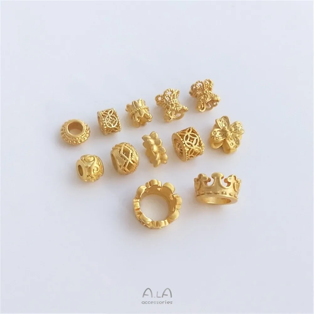 18K dummy gold double sided flower holder Copper coin septum Four-leaf clover wreath Crown bead septum DIY beaded accessory 
18K dummy gold double sided flower holder Copper coin septum Four-leaf clover wreath Crown bead septum DIY beaded accessory