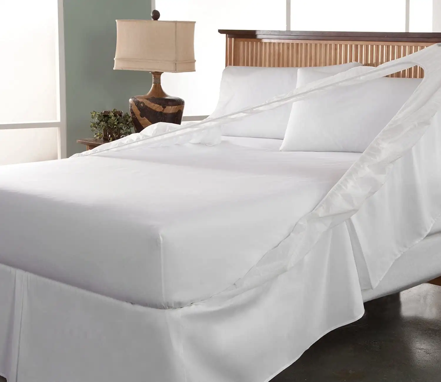 Tailored Bedskirt Easy On & No Need to Lift Mattress 15" Drop Skirt (White Queen 60x80+15")
Tailored Bedskirt Easy On & No Need to Lift Mattress 15" Drop Skirt (White Queen 60x80+15")