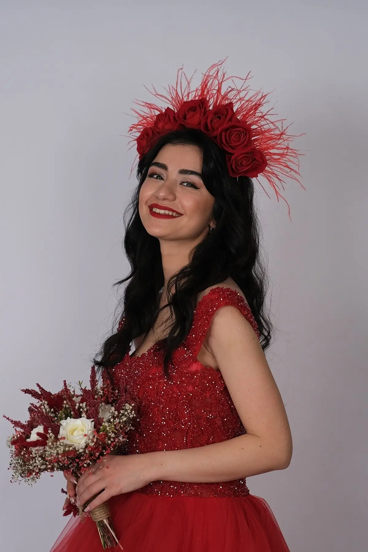 Bridal Accessories Feathered Design Bridal Crown With Red Velvet Roses Wedding Handmade For Bride And Bridesmaids
Bridal Accessories Feathered Design Bridal Crown With Red Velvet Roses Wedding Handmade For Bride And Bridesmaids