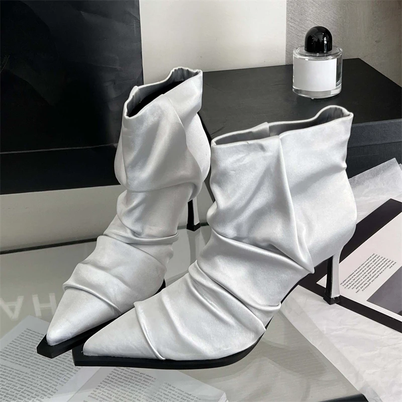 Eilyken New Design Denim Pleated Women Ankle Boots 2024 Autumn Winter Pointed Toe Thin Heels Female Pumps Fashion Zipper Shoes
Eilyken New Design Denim Pleated Women Ankle Boots 2024 Autumn Winter Pointed Toe Thin Heels Female Pumps Fashion Zipper Shoes