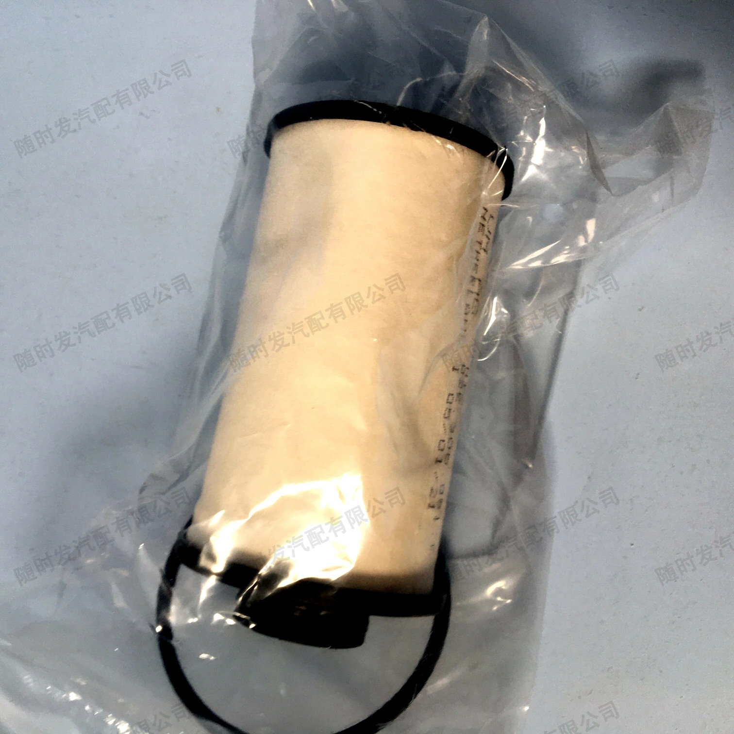 Новый автоматический трансмиссионный фильтр Trans DSG 02E305051C для VW Beetle Passat Eos для Audi A3 DQ250 02E398051 02E-305-051-C
Новый автоматический трансмиссионный фильтр Trans DSG 02E305051C для VW Beetle Passat Eos для Audi A3 DQ250 02E398051 02E-305-051-C