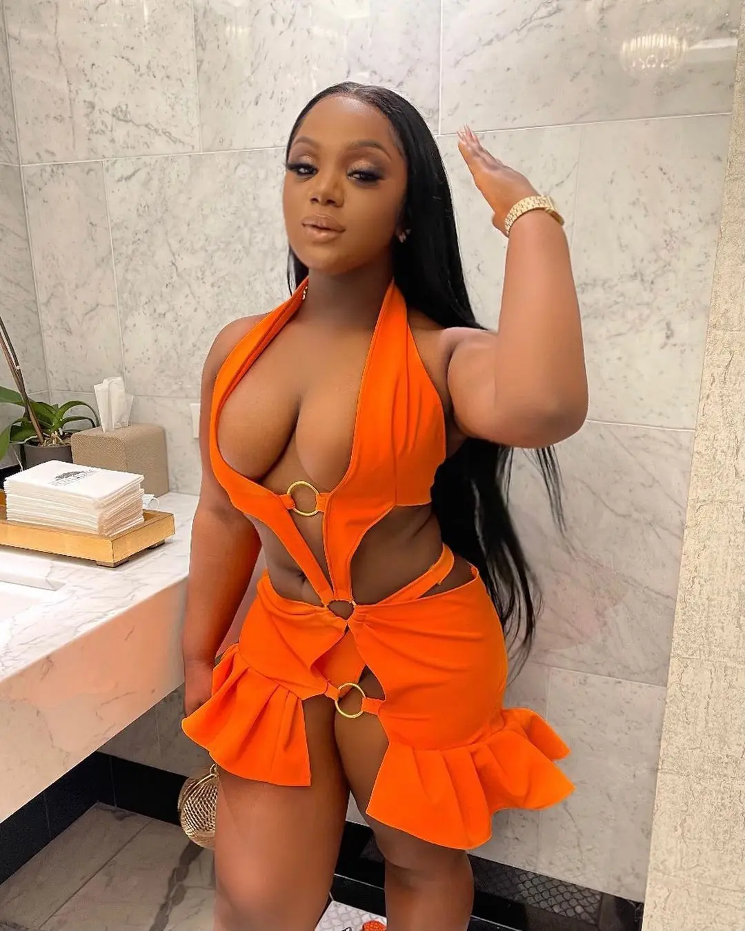 Unique Style Geometric Mini Dress Women Elegant Spaghetti Strap Cleavage Backless Hollow Out Robe High Street Lady Vestido
Unique Style Geometric Mini Dress Women Elegant Spaghetti Strap Cleavage Backless Hollow Out Robe High Street Lady Vestido