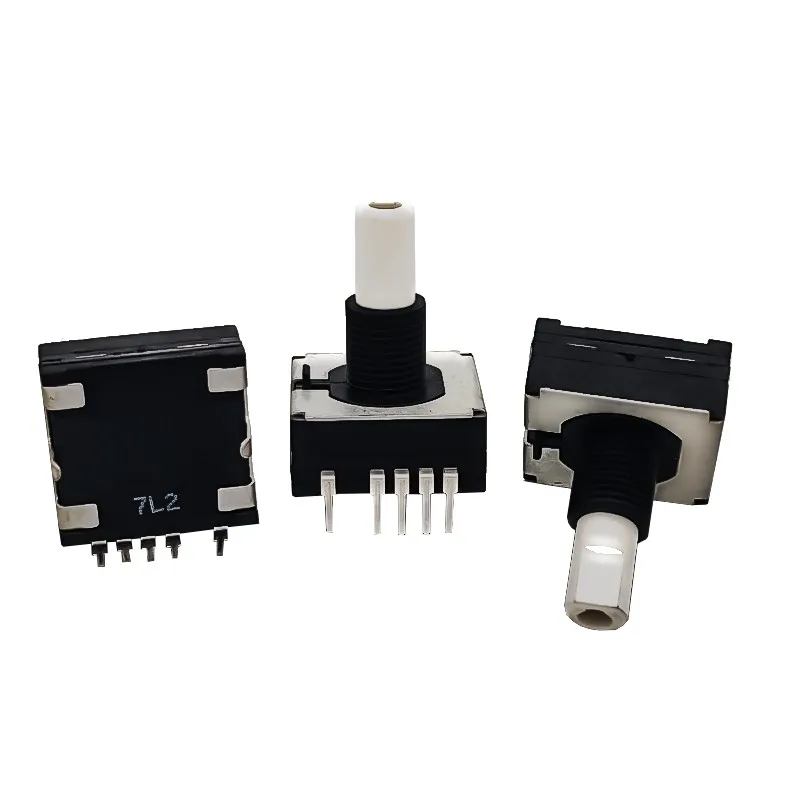 1 шт., 17 тип, 14 позиций, поворотный энкодерный переключатель 
1 шт., 17 тип, 14 позиций, поворотный энкодерный переключатель