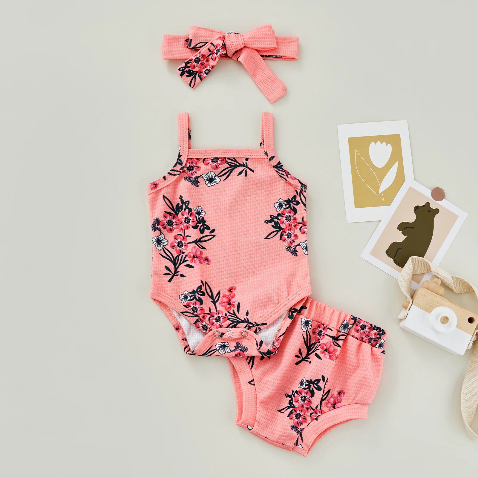 3Pcs Newborn Clothes Baby Girl Clothes Sets Infant Outfit Floral Romper Top Bow Headband Shorts New Born Toddler Clothing
3Pcs Newborn Clothes Baby Girl Clothes Sets Infant Outfit Floral Romper Top Bow Headband Shorts New Born Toddler Clothing