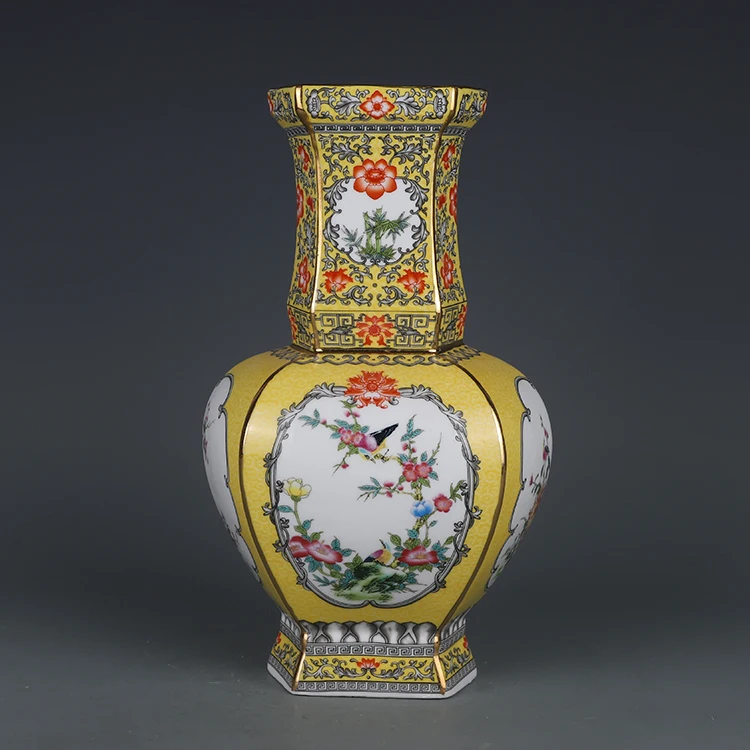 Qianlong, эмалированный желтый цветок и птица, квадратные сосуды, искусственный предмет интерьера, домашний антиквариат
Qianlong, эмалированный желтый цветок и птица, квадратные сосуды, искусственный предмет интерьера, домашний антиквариат