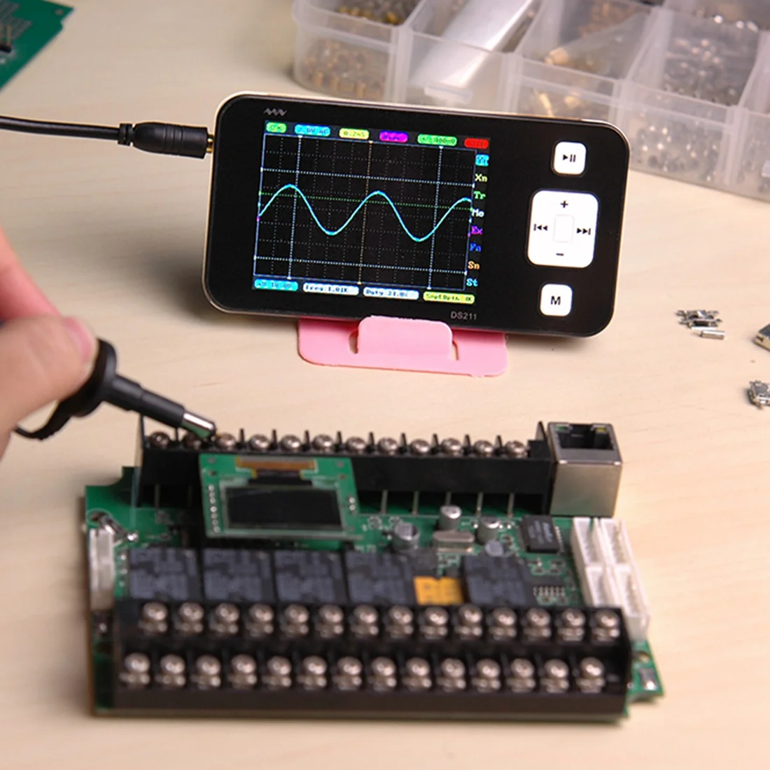 MINI DS211 ARM Nano Pocket Professional Portable Digital Oscilloscope Digital DSO 211 DS 211 DS0211 with MCX Probe
MINI DS211 ARM Nano Pocket Professional Portable Digital Oscilloscope Digital DSO 211 DS 211 DS0211 with MCX Probe