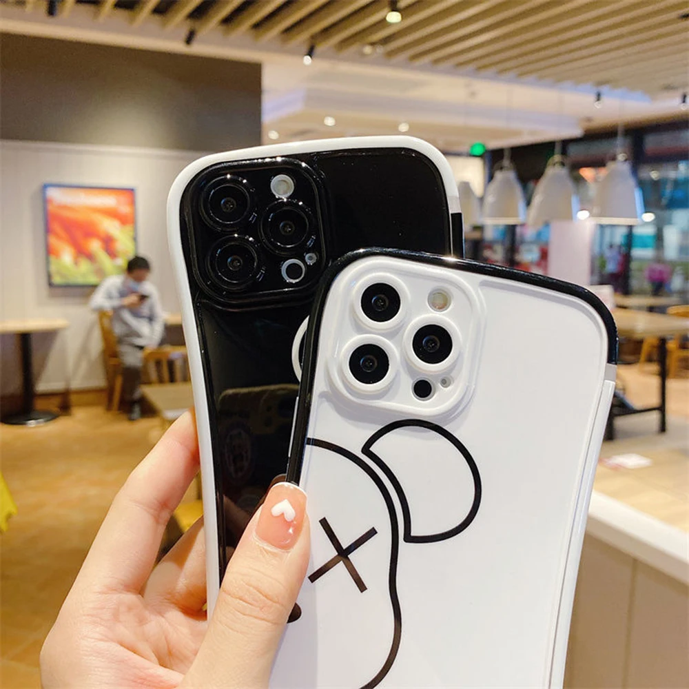 Black White Cartoon Bear Phone Cases For iPhone 13 12 11Pro Max XR XS MAX 8 X 7 SE2 Soft Shell Reflective IMD Kaw BOY Back Cover
Black White Cartoon Bear Phone Cases For iPhone 13 12 11Pro Max XR XS MAX 8 X 7 SE2 Soft Shell Reflective IMD Kaw BOY Back Cover