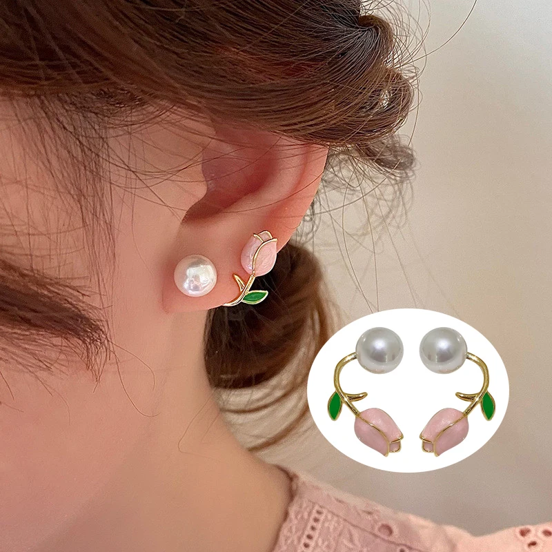 Fashion Luxury Pink Tulip Flower Pearl Stud Earrings For Women Girl Korean Zircon Exquisite Earring Party Christmas Jewelry Gift
Fashion Luxury Pink Tulip Flower Pearl Stud Earrings For Women Girl Korean Zircon Exquisite Earring Party Christmas Jewelry Gift